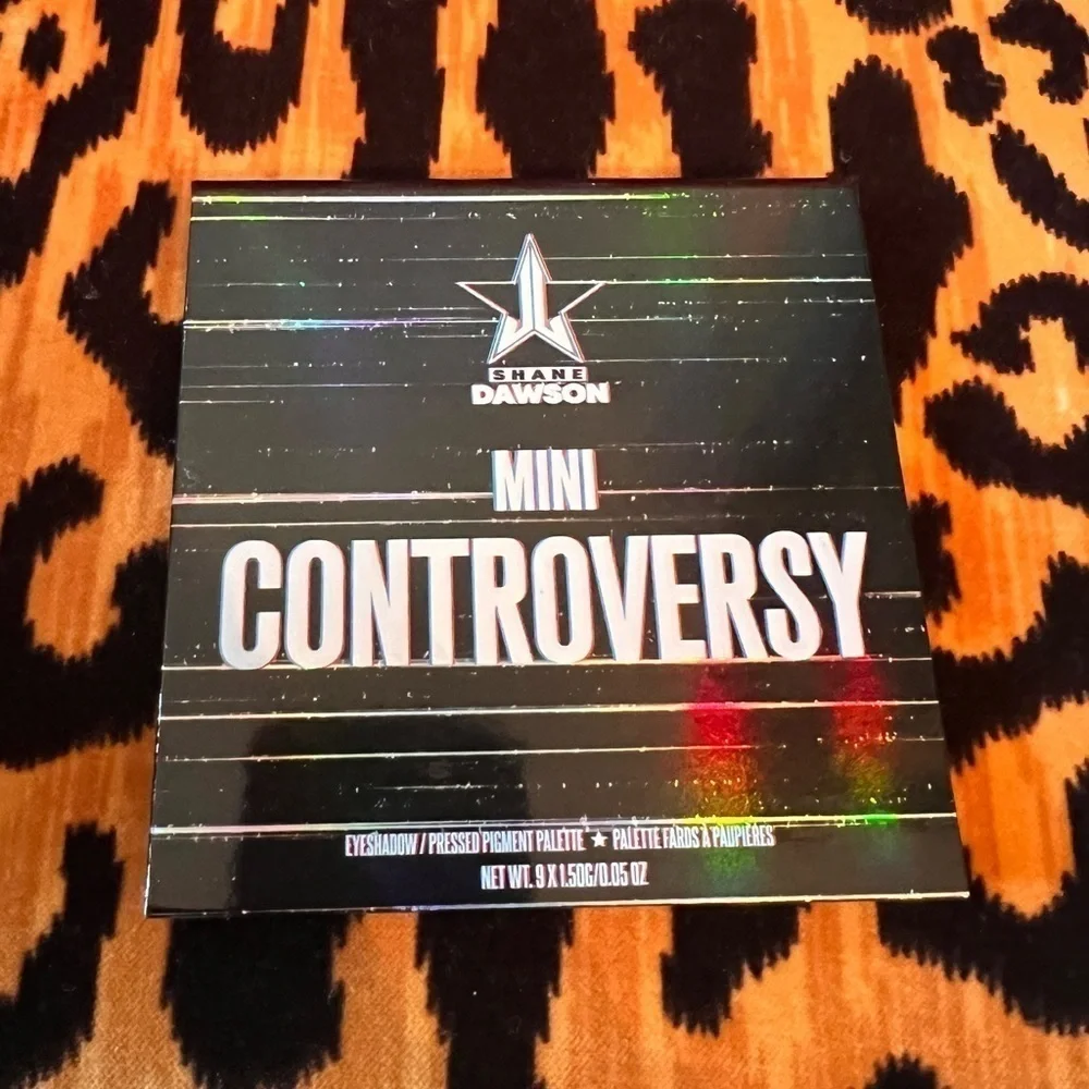 JEFFREE STAR  Shane Dawson Mini Controversy Eyeshadow Palette Pressed Pigment